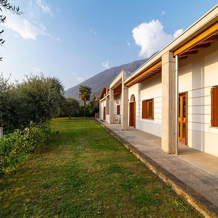サーレ・マラジーノ Casa Degli Uliviヴィラ エクステリア 写真